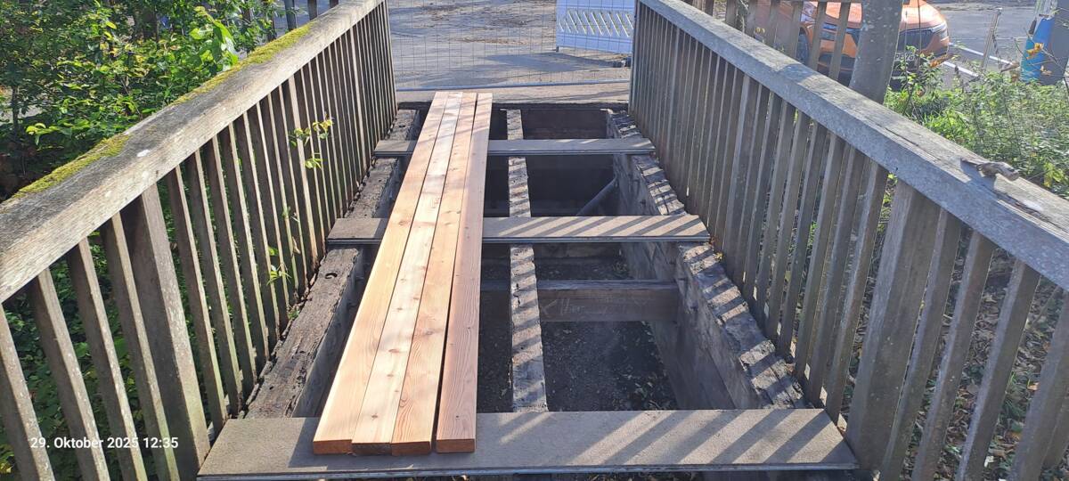 Mühlbachsteg gesperrt hochauflösend